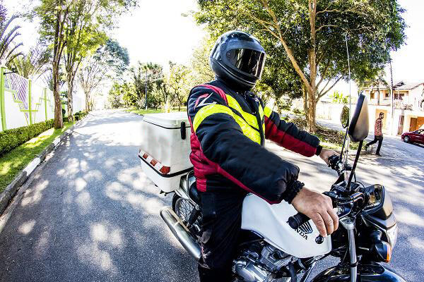Mais de 400 vagas para motoboy – cadastre o seu currículo online!