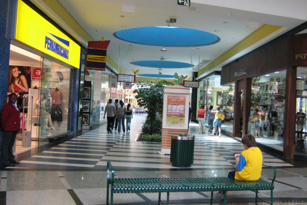 Aprenda a encontrar vagas de emprego no Shopping Dom Pedro em Campinas (SP)